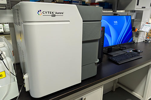 Cytek Full Spectrum Flow Cytometer Aurora Evo 41